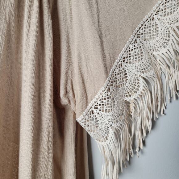 Umgee USA M/L Beige Boho‎ Fringe Kimono Cardigan Crochet Trim Open Front - Picture 2 of 8